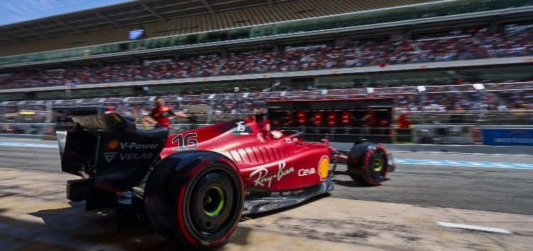 Ferrari encuentra daños irreparables en el motor de Charles Leclerc