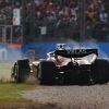 Carlos Sainz dañó el Ferrari F1-75 en su salida de pista en la carrera de Barcelona