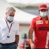 Carlos Sainz aconseja a su hijo ante su mal momento en Ferrari
