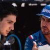 Fernando Alonso se harta de Esteban Ocon