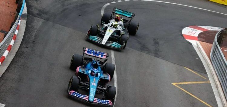 El ritmo de Fórmula 2 de Alonso en Mónaco enfada al equipo Mercedes