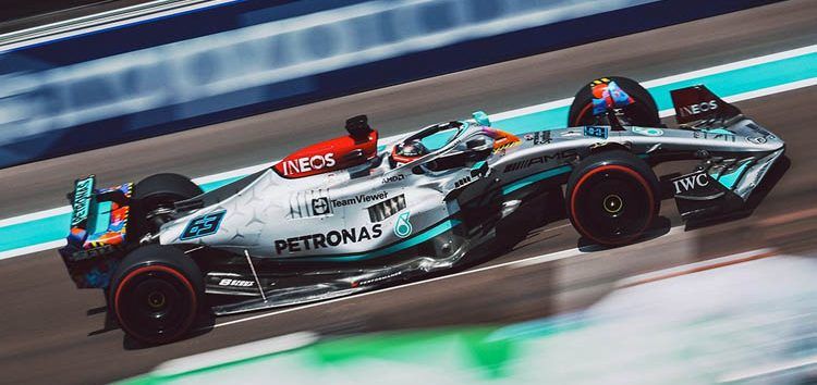 Enorme confusión de George Russell con el monoplaza de Mercedes