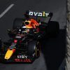 Max Verstappen triunfa en las calles de Bakú ante un dramático doble cero para Ferrari