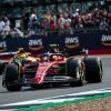 Malas noticias en Ferrari: "Tenemos un pequeño problema con el coche"