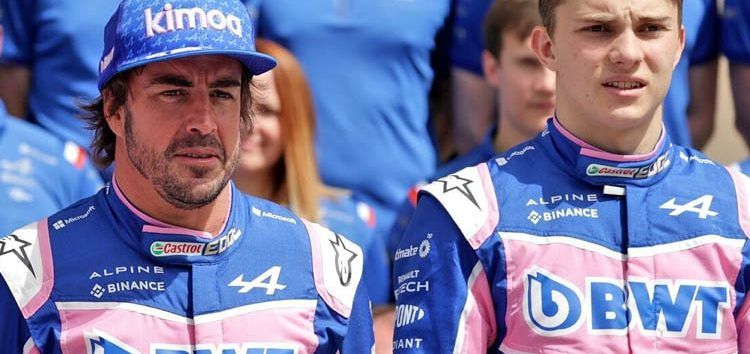 Oscar Piastri revela que trabajar con Fernando Alonso le abrió los ojos