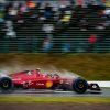 Carlos Sainz, contra el muro en Suzuka: "Me he encontrado con un charco y he perdido el coche"