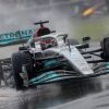 George Russell lidera otros mojados Libres 2 en Japón; Sainz y Alonso 6º y 7º