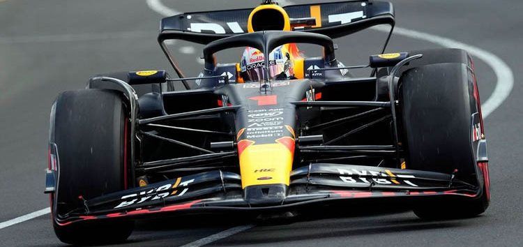 Verstappen no se ha sentido del todo cómodo con el RB19 en los libres