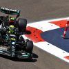 Hamilton, la nota positiva en un día nefasto para Mercedes en Bakú