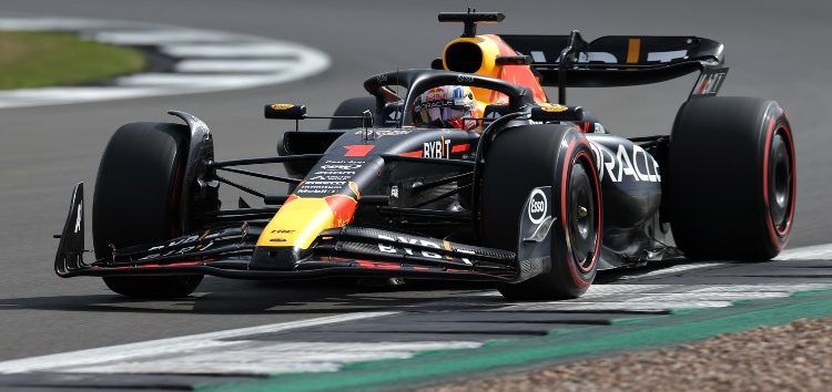 Max Verstappen, pole en Gran Bretaña: «Estoy muy contento de poder estar en la pole»
