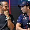 Lewis Hamilton apunta a Sergio Pérez en esta temporada 2023