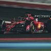 Leclerc es sancionado y permite a Alonso puntuar en la Sprint
