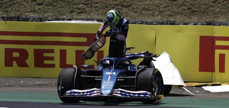 Ocon se niega a admitir su culpa en el choque con Alonso