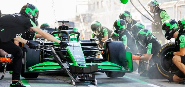 Los pilotos de Kick Sauber comparten sensaciones de mejora respecto al año pasado