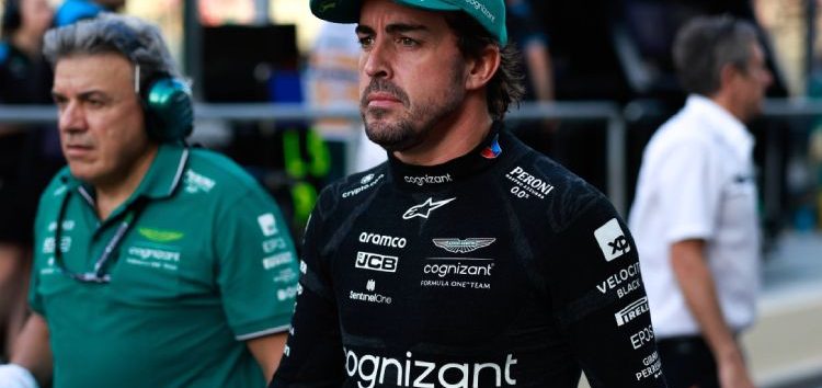 En Aston Martin no estaban convencidos de que Alonso quisiera renovar