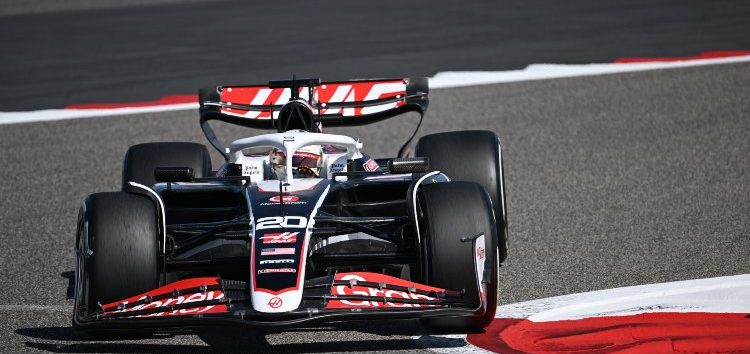 Haas cierra el primer día de test como el equipo con más vueltas completadas