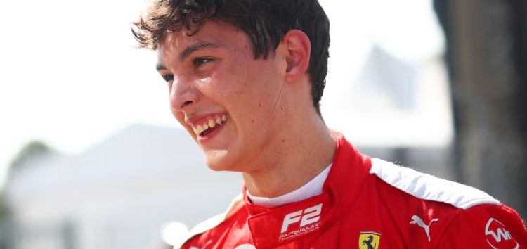 OFICIAL: Oliver Bearman sustituirá a Carlos Sainz en Arabia Saudí
