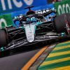 George Russell critica y arremete contra Fernando Alonso tras su accidente