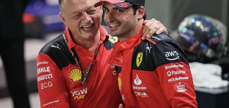 Ferrari se rinde ante la profesionalidad de Sainz: «Luchó hasta la última curva»