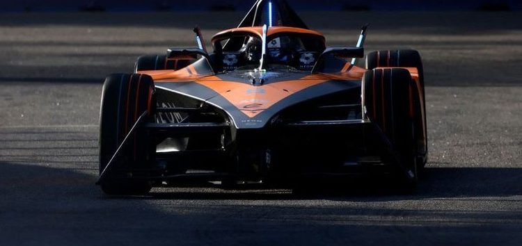 Sam Bird le da a Mclaren su primera victoria en la Fórmula E