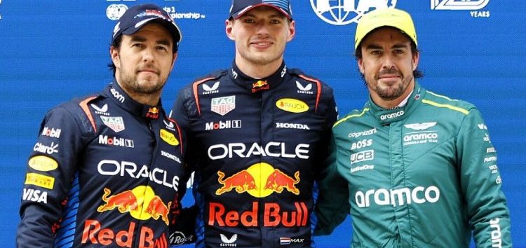 Alonso estuvo presente en la primera y en la 100ª pole del equipo Red Bull