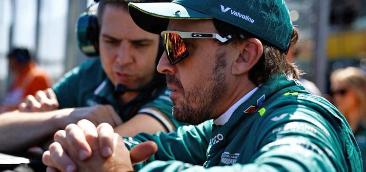 Alonso tiene fe en Aston Martin y en que las cosas cambiarán
