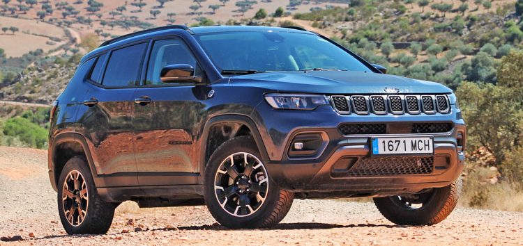 Prueba Jeep Compass 4xe Trailhawk: sobresaliente en versatilidad