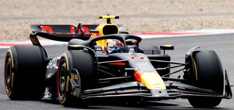 Sergio Pérez sufre para estar arriba en la clasificación para la sprint de China