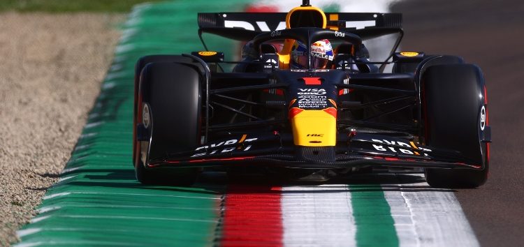 Verstappen logra una pole ajustadísima en Imola; Sainz es 5º y Alonso, 19º