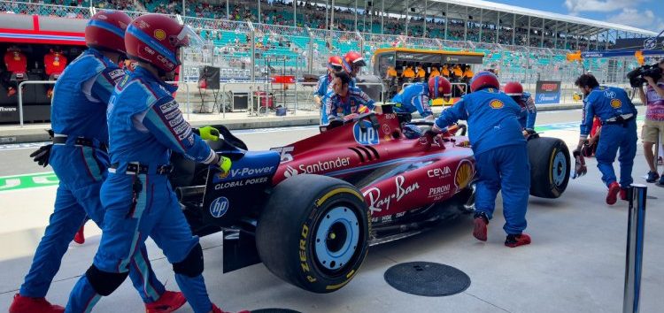 Carlos Sainz confirma que Ferrari no trae mejoras al Gran Premio de Miami