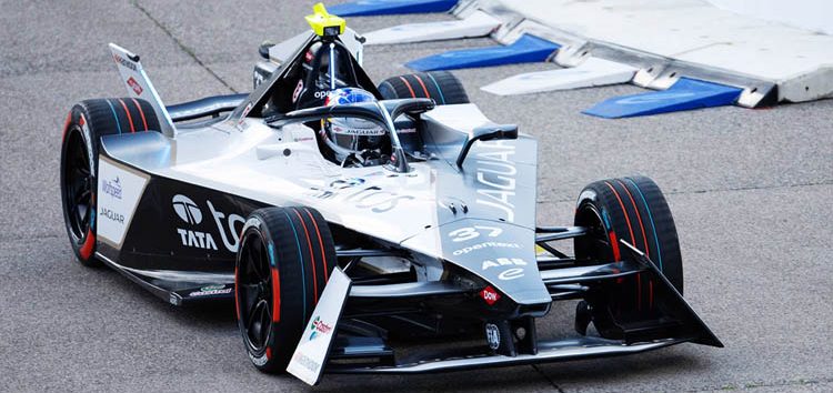 Cassidy remonta desde el último lugar para ganar una caótica primera carrera en el ePrix de Berlin