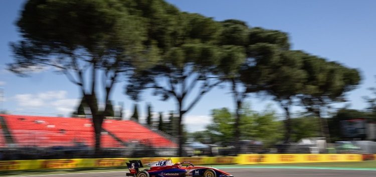 Victoria para Sami Meguetounif en la cita principal de Fórmula 3 en Imola. Remontada de Mari Boya