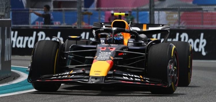 Pérez sufre y clasificar 3º para la sprint de Miami: «Fue difícil entender el coche»