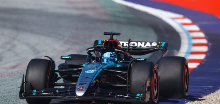 Russell se encuentra con una victoria inesperada en Austria tras una batalla entre Norris y Verstappen; Sainz sube al podio