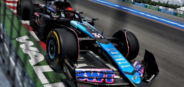 Alpine responde a las críticas de Esteban Ocon: «Estaba frenando a todos»