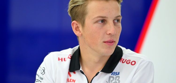 El entorno de Liam Lawson aplaude su descenso a Racing Bulls