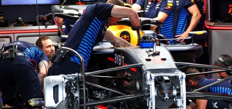 Red Bull admite que esperaban mucho más del RB20