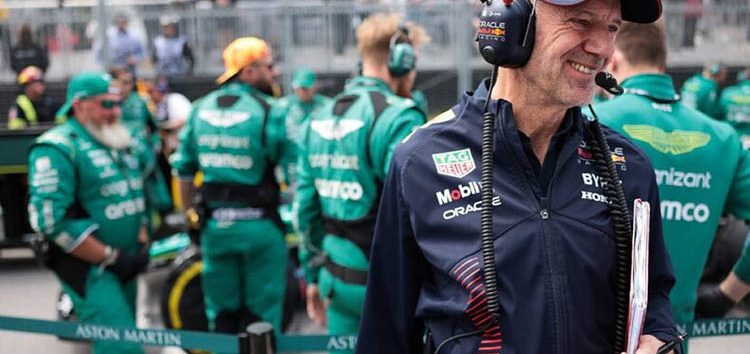 Enigmático mensaje de Aston Martin, ¿adelantando la llegada de Newey?
