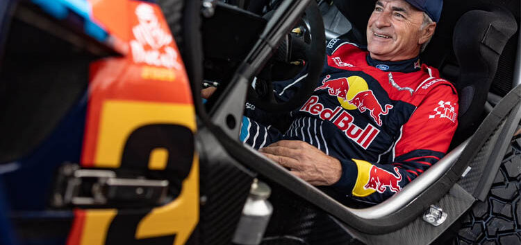 Carlos Sainz anticipa sorpresas al inicio de un táctico Dakar 2025