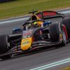 Isack Hadjar aprovecha una sanción para ganar la principal de Fórmula 2 en Silverstone. Pepe Martí, 10º