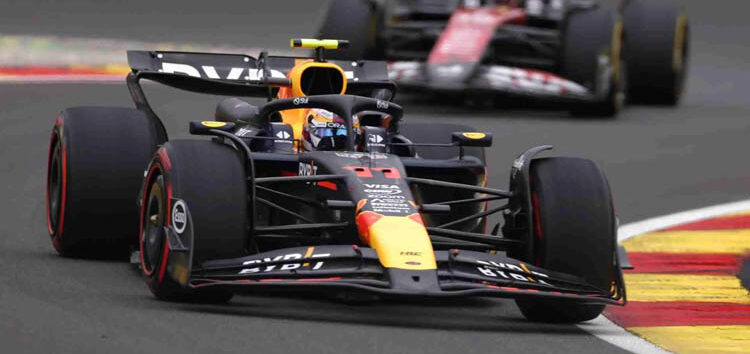 Sergio Pérez promete un fin de semana interesante en Spa tras el viernes