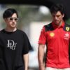 Zhou, preocupado por su futuro en la F1, critica a Sainz: "No sé qué está pensando"