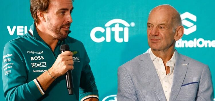 ¿Qué opina Alonso de que Newey solo trabaje en el Aston Martin de 2026?