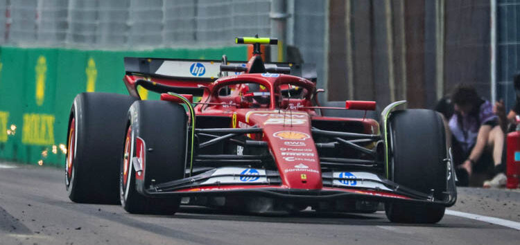 Problemas de frenos lastran a Carlos Sainz en Singapur: «Viernes complicado»