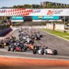 Juan Cota brilla en Valencia y sella un espectacular triplete en la Fórmula 4