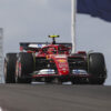 Sainz lidera el doblete de Ferrari en unos FP1 de Estados Unidos repleto de pruebas