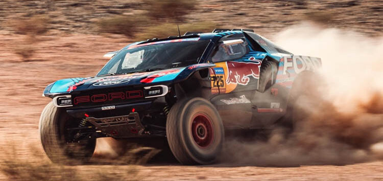 Sainz tira de estrategia en la Etapa 1: «La verdad es que bastante difícil la etapa»
