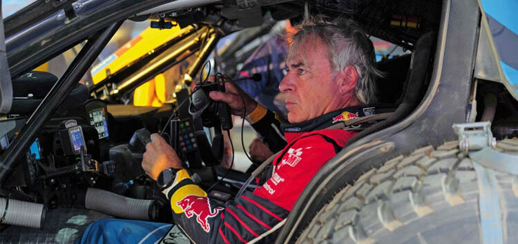 VÍDEO: así llegó Carlos Sainz al campamento tras la odisea de la etapa de 48 horas
