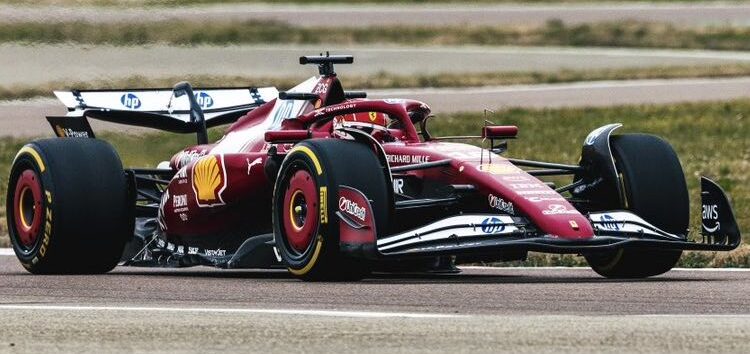 En imágenes: el estreno del SF-25 de Ferrari en pista