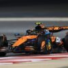 Lando Norris lidera el primer día de test, en una tarde protagonizada por un apagón en Bahréin